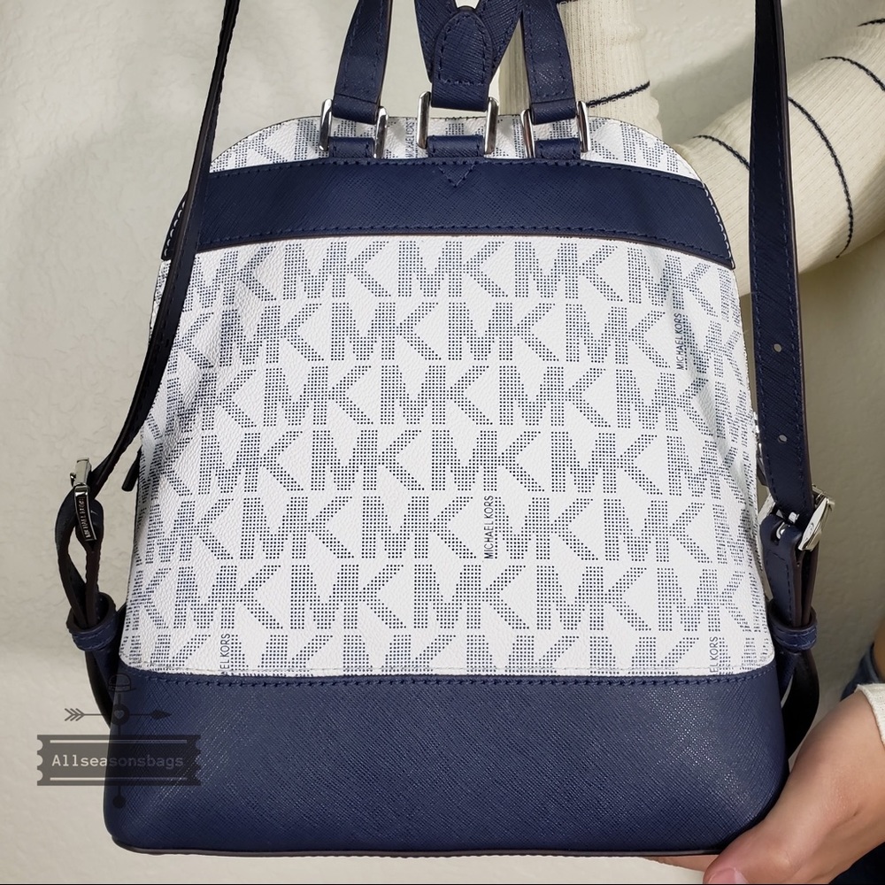 NWT Michael Kors Emmy Floral navy backpack small - Picture 3 of 8